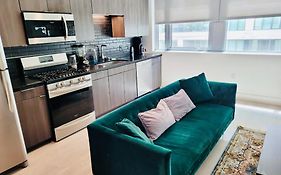 Luxury Resort Style Living Apartment In The Heart Of Downtown Los Angeles